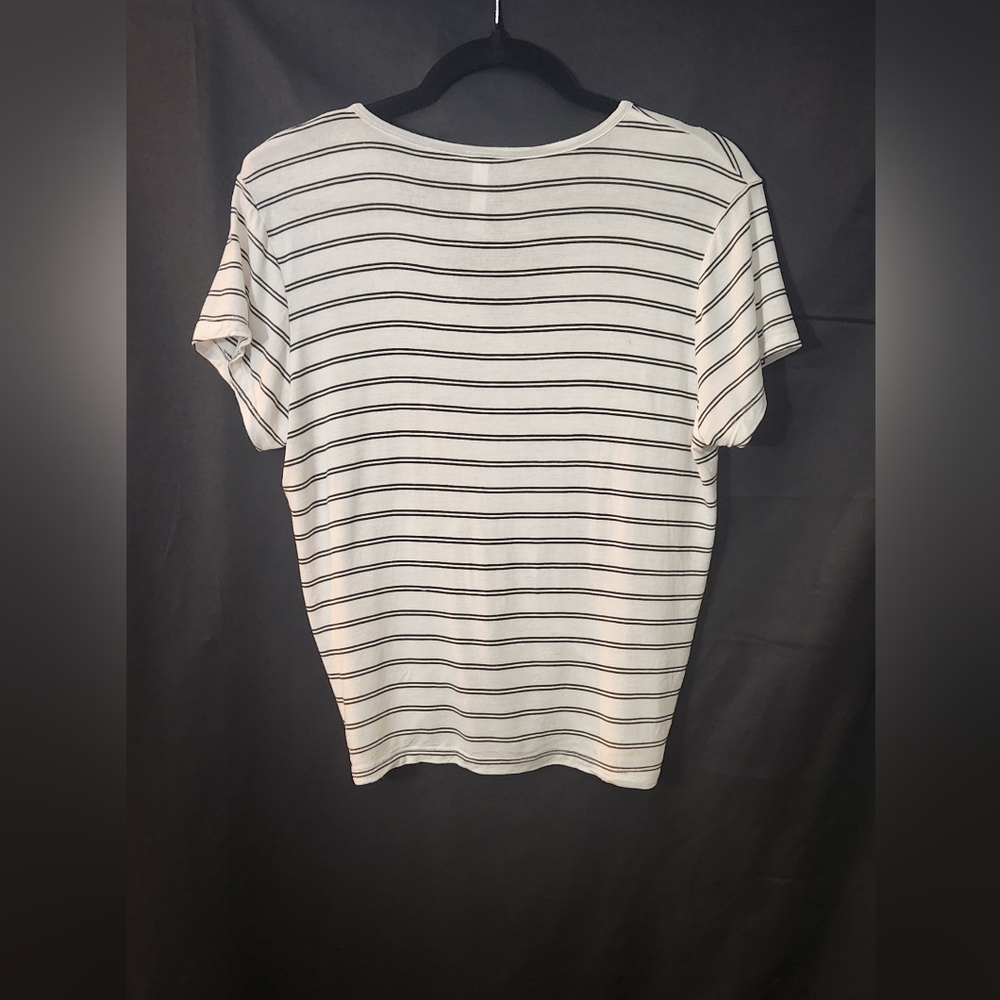 Love Charm Ruched Drawstring Tee Size L - Picture 12 of 14